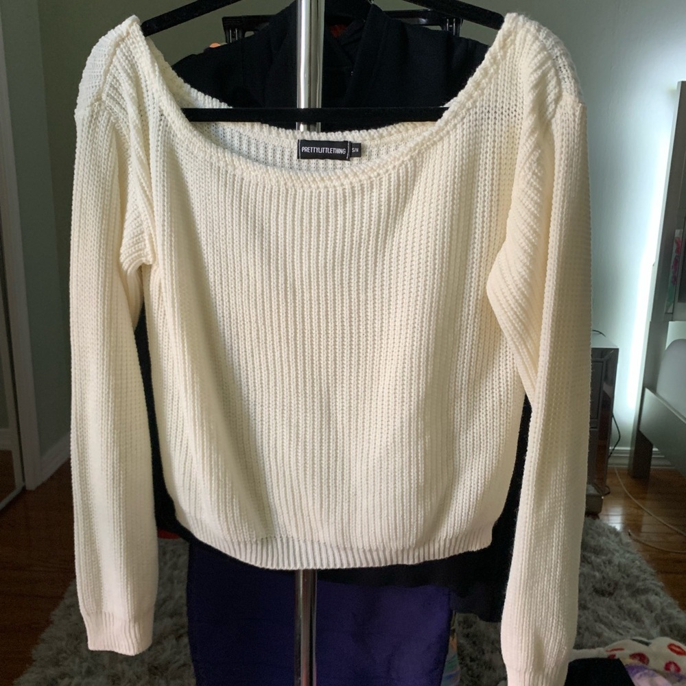 Creme sweater